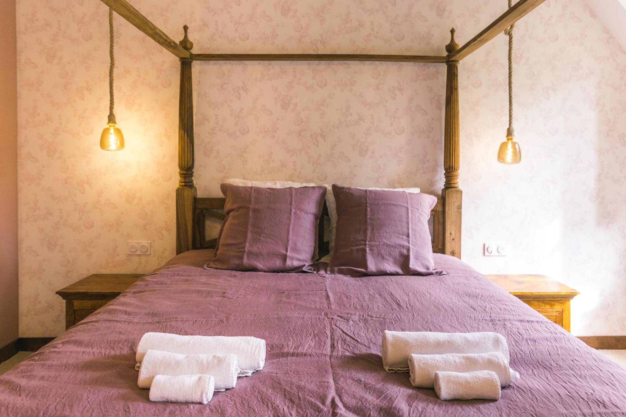Maison D'Hotes Le Prieure Du Preux Sepeaux-Saint-Romain Bagian luar foto